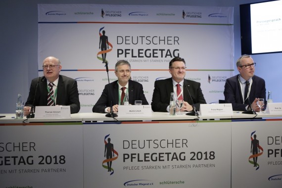 Deutscher Pflegetag 2018 Deutscher Pflegetag 2018 - Teamarbeit Pflege interdisziplinär